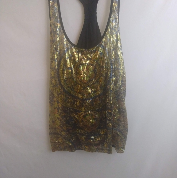 Almost Famous Gold Sequins Print Tank - Picture 2 of 12
